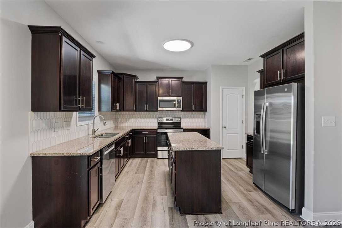 134 Huzzas Cir - Photo 7 of 24