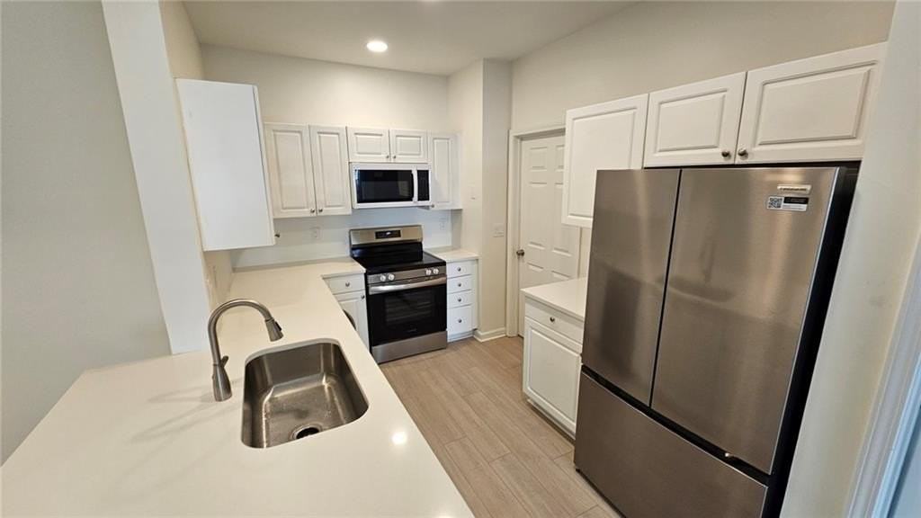 411 Spring Heights Ln Se #4 - Photo 3 of 31