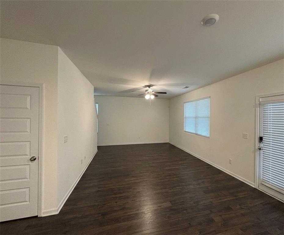 274 Canyon Ferry Way - Photo 3 of 10
