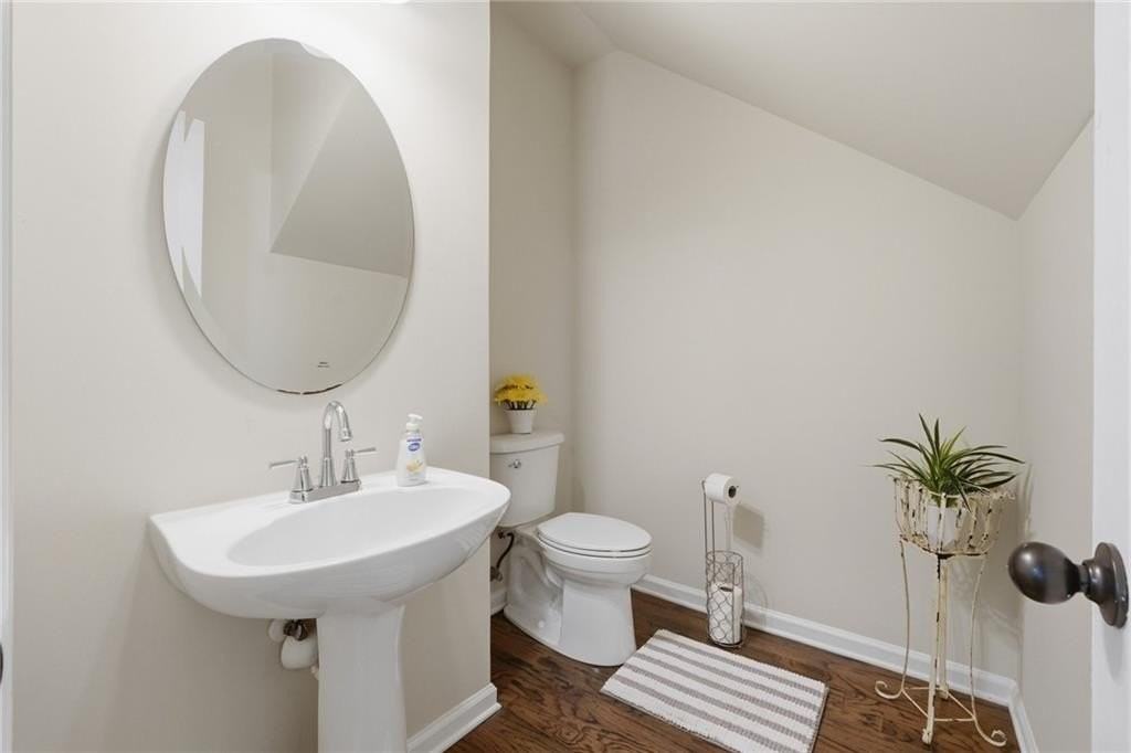 5325 Donehoo Ct - Photo 5 of 10