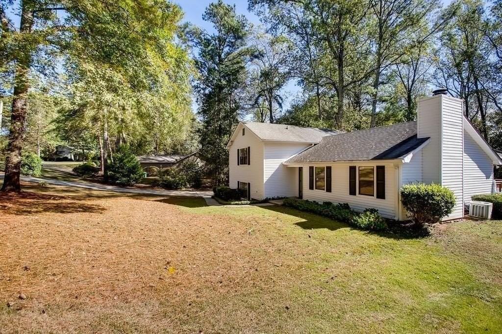 2274 Turtle Lndg Ne - Photo 2 of 28