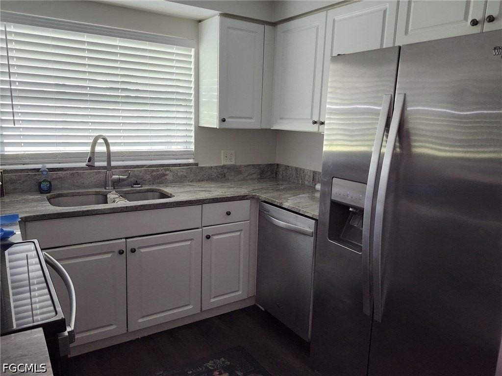 6313 Saint Andrews Cir S - Photo 3 of 15