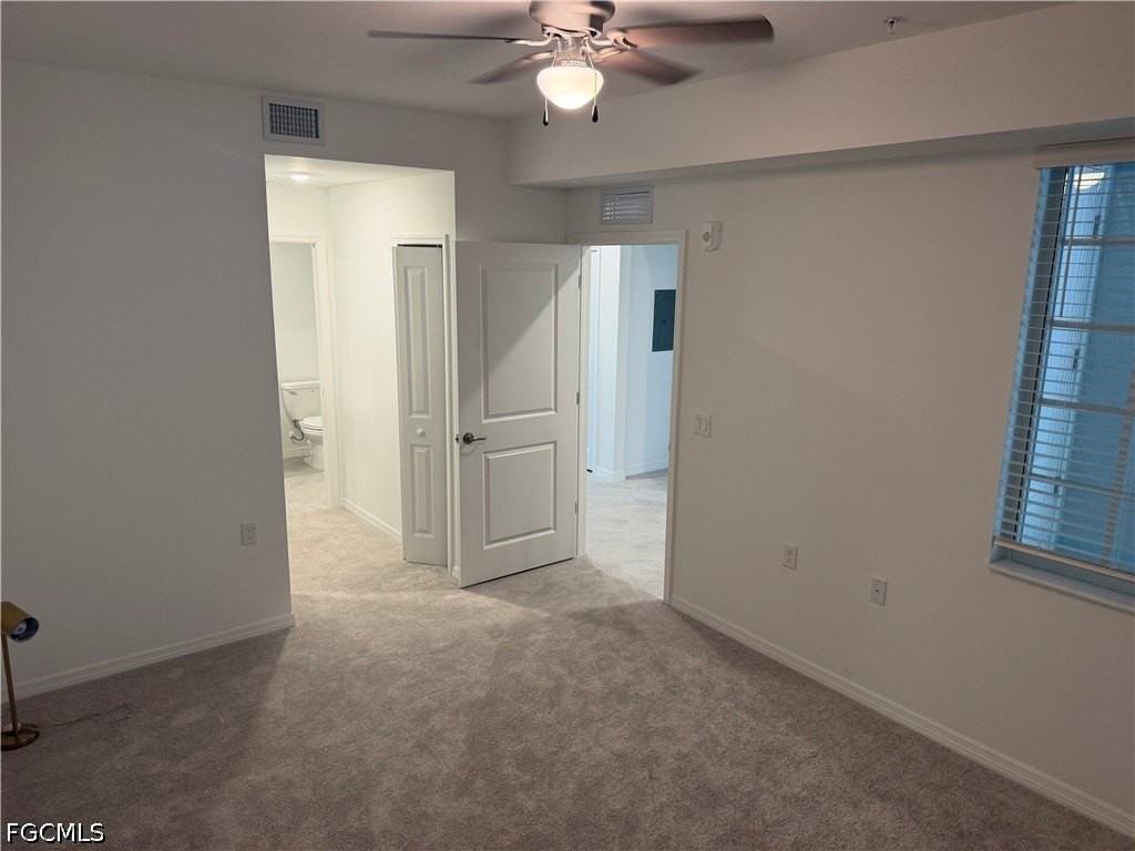 18421 Copperhead Ct N #222 - Photo 4 of 28