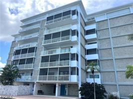 featured image of 60 Pelican St W #202