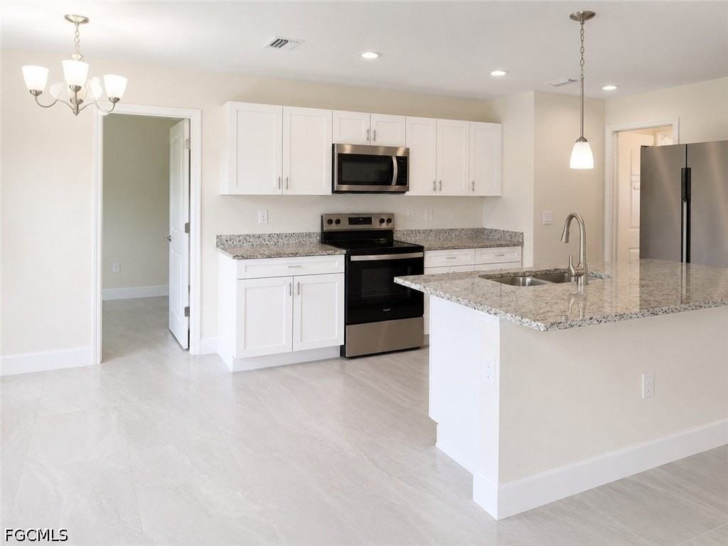 2601 48th St W - Photo 2 of 18