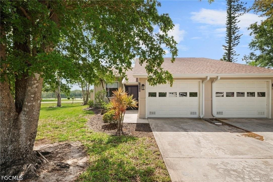 17749 Grande Bayou Ct - Photo 3 of 35