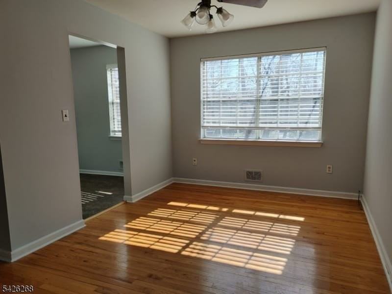 800 Old Springfield Ave #19 - Photo 4 of 14