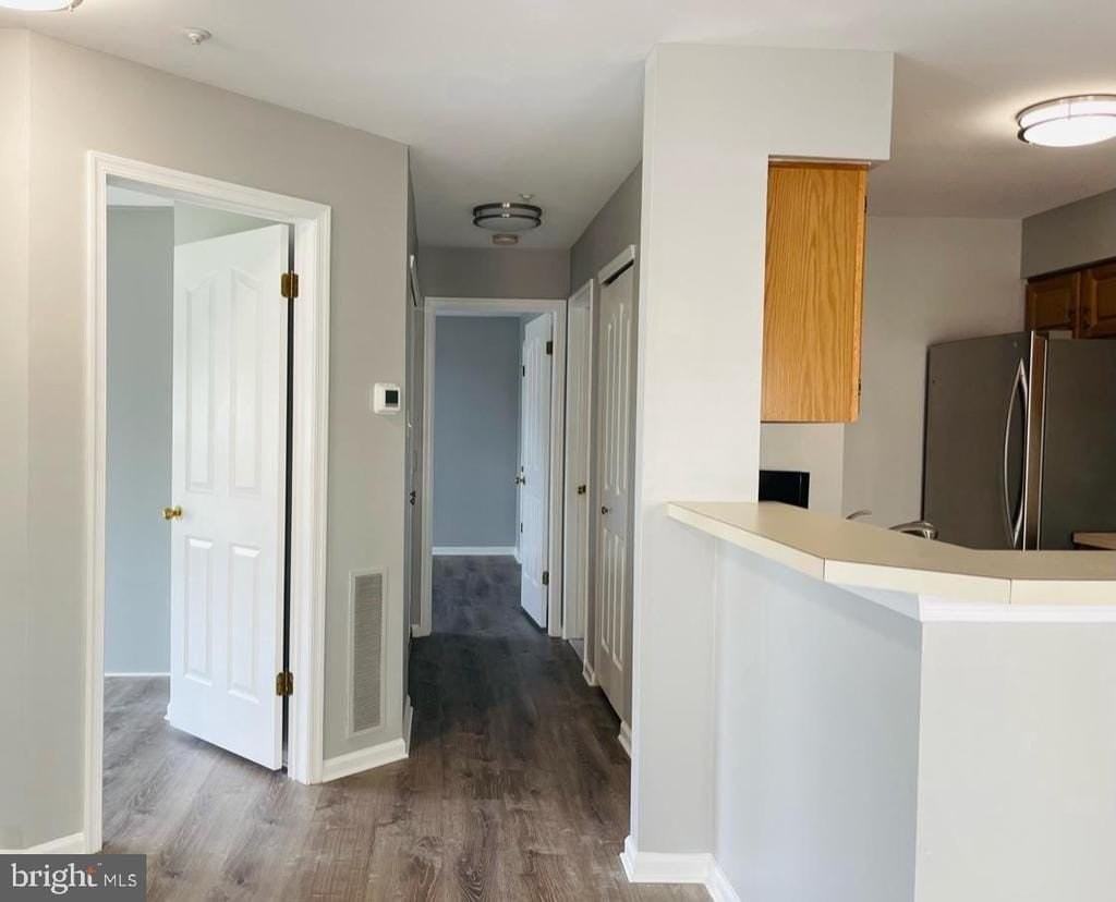 206 Remington Ct - Photo 4 of 9