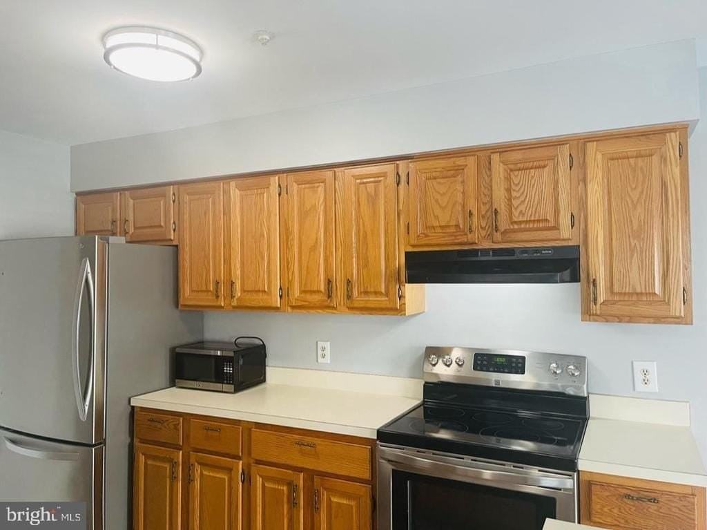 206 Remington Ct - Photo 5 of 9