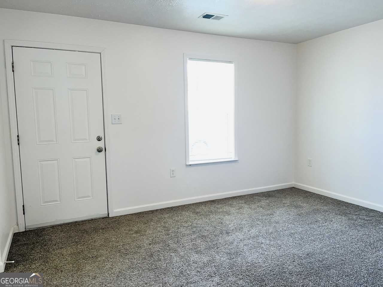 47 Robinson St #40A - Photo 4 of 12