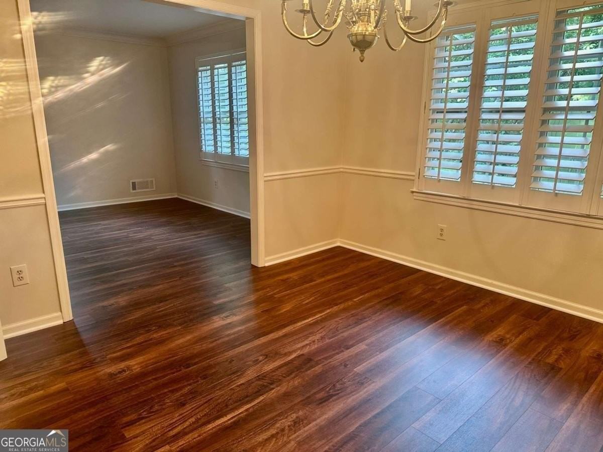 4066 Chadds Xing - Photo 5 of 30