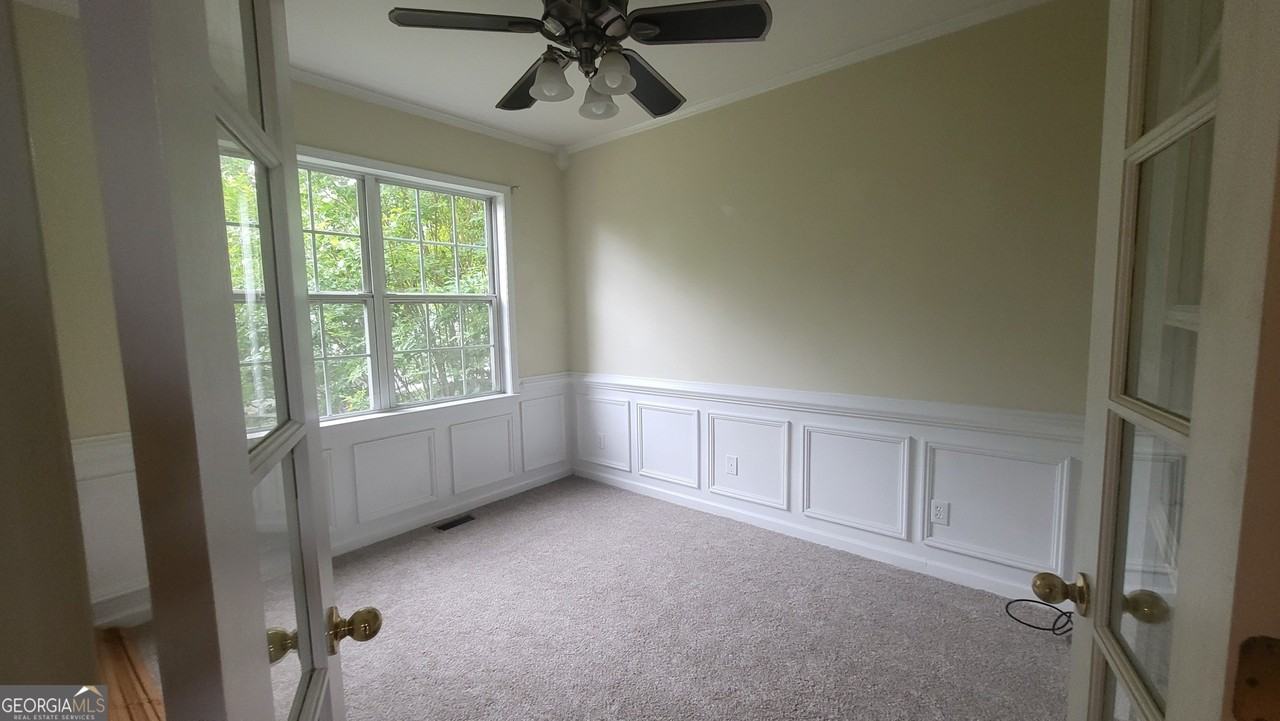 4810 Edinburgh Dr - Photo 5 of 21