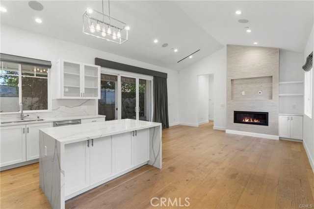 5535 Vanalden Ave - Photo 2 of 8