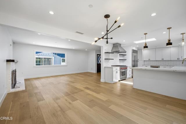 77 Ross Pl - Photo 2 of 8