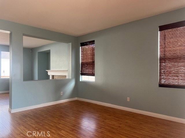 927 W Paramount St - Photo 2 of 8