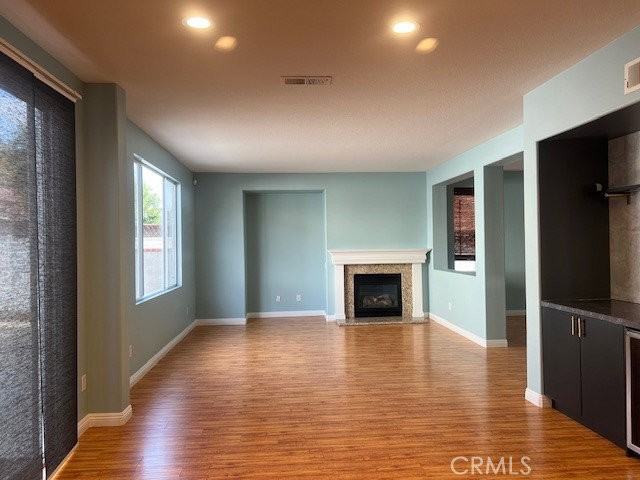 927 W Paramount St - Photo 3 of 8