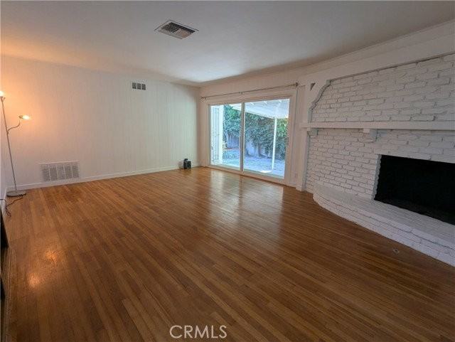 6829 Mclennan Ave - Photo 4 of 8