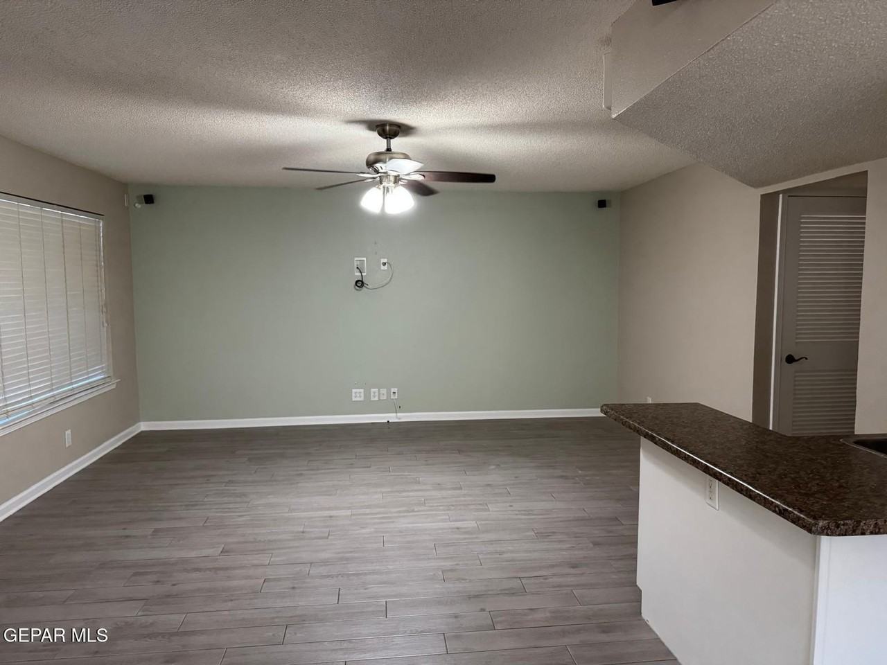 398 Bentridge - Photo 6 of 42