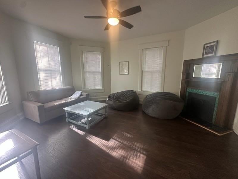 1113 Grant St #A - Photo 4 of 12