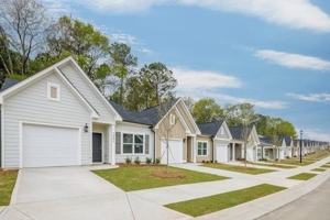 featured image of 245 Fox Run Dr