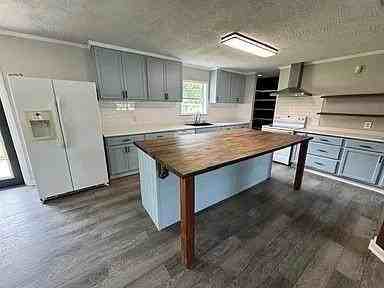 203 N Lake Dr - Photo 7 of 20