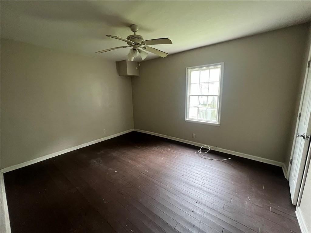 3661 Wylly Ave - Photo 5 of 8
