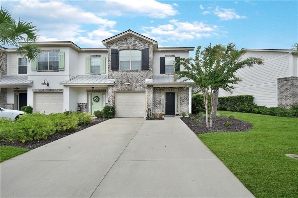 510 Mariners Cir - Photo 2 of 33