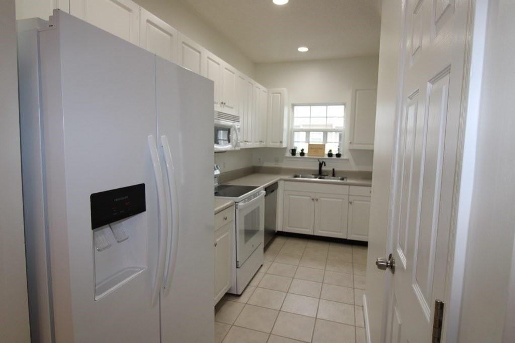 348 Moss Creek Ln - Photo 7 of 14