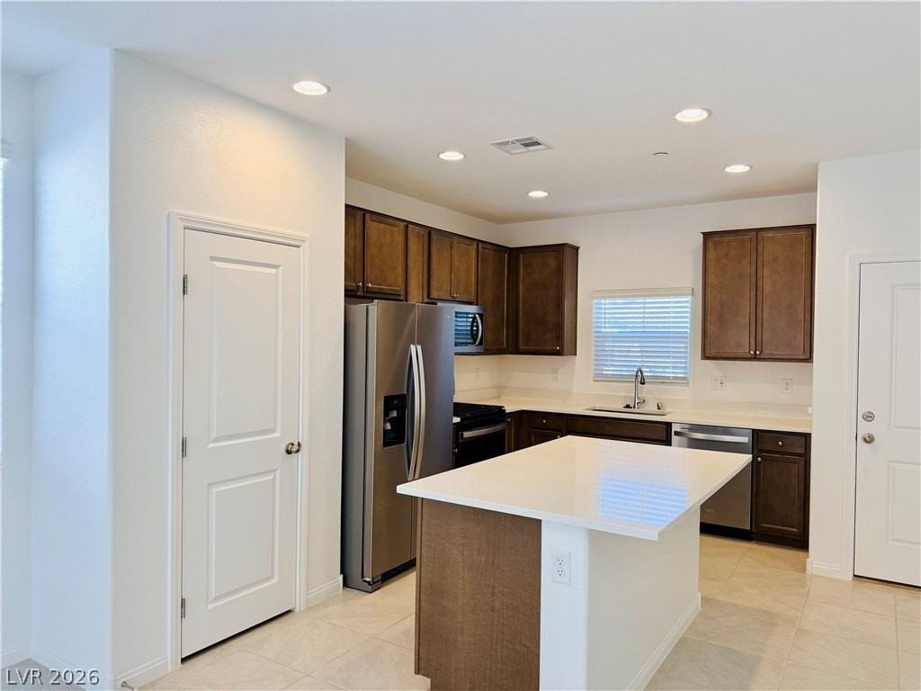 398 Moonlight Opera Ct - Photo 3 of 29