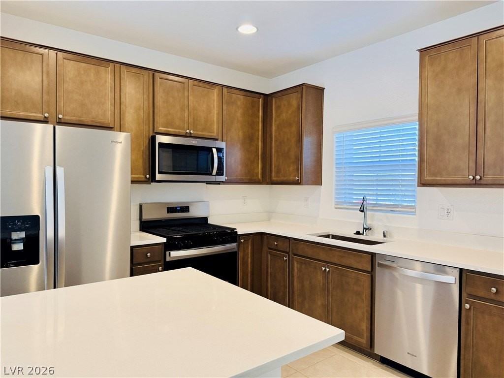 398 Moonlight Opera Ct - Photo 4 of 29