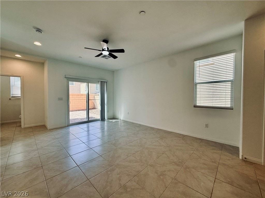 398 Moonlight Opera Ct - Photo 6 of 29
