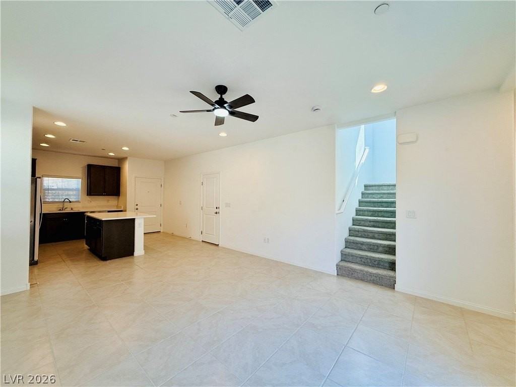 398 Moonlight Opera Ct - Photo 7 of 29