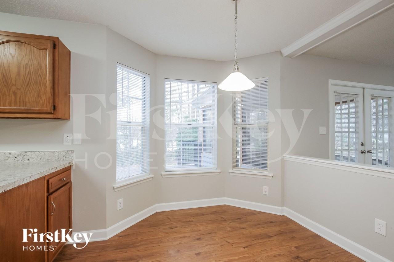 6904 Passeres Ct - Photo 5 of 15