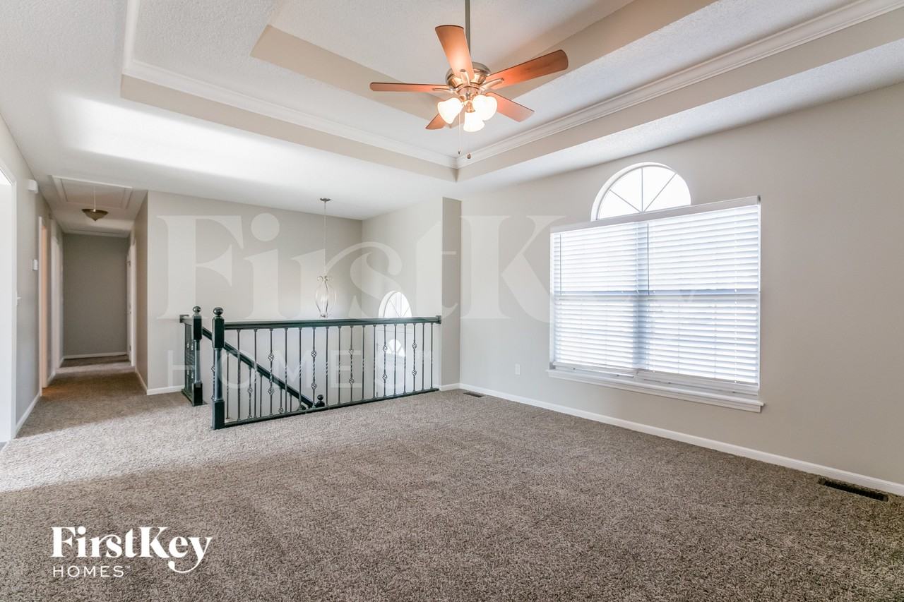 1603 Roberta Dr - Photo 5 of 16