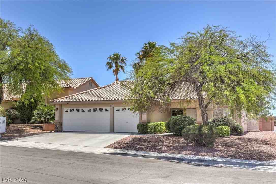 677 Quiet Stream Ct - Photo 2 of 30
