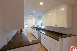 11874 Juniette St - Photo 4 of 8