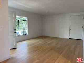 1807 Montana Ave - Photo 3 of 8