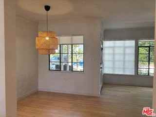 1807 Montana Ave - Photo 5 of 8