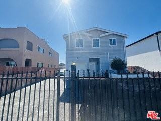 5919 Denver Ave #5919 - Photo 2 of 8