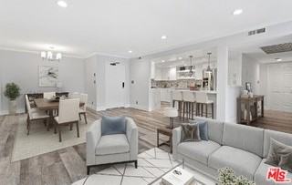 1616 Granville Ave #102 - Photo 2 of 8