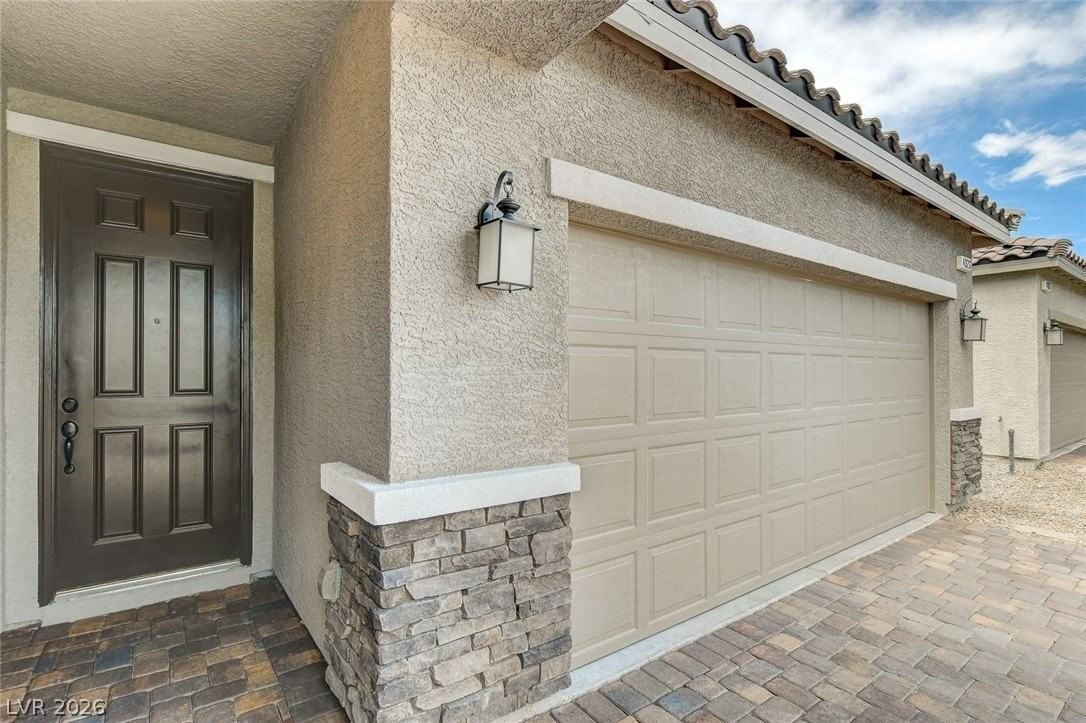 4323 Eatons Ranch Ct - Photo 4 of 46