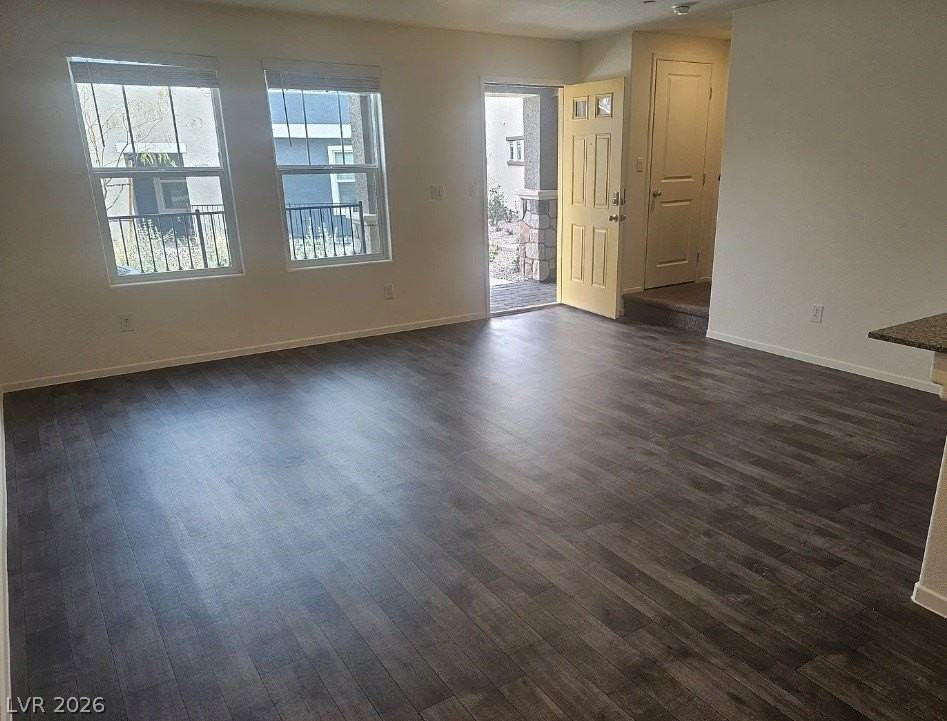 1138 Meadow Sparrow Pl - Photo 2 of 7