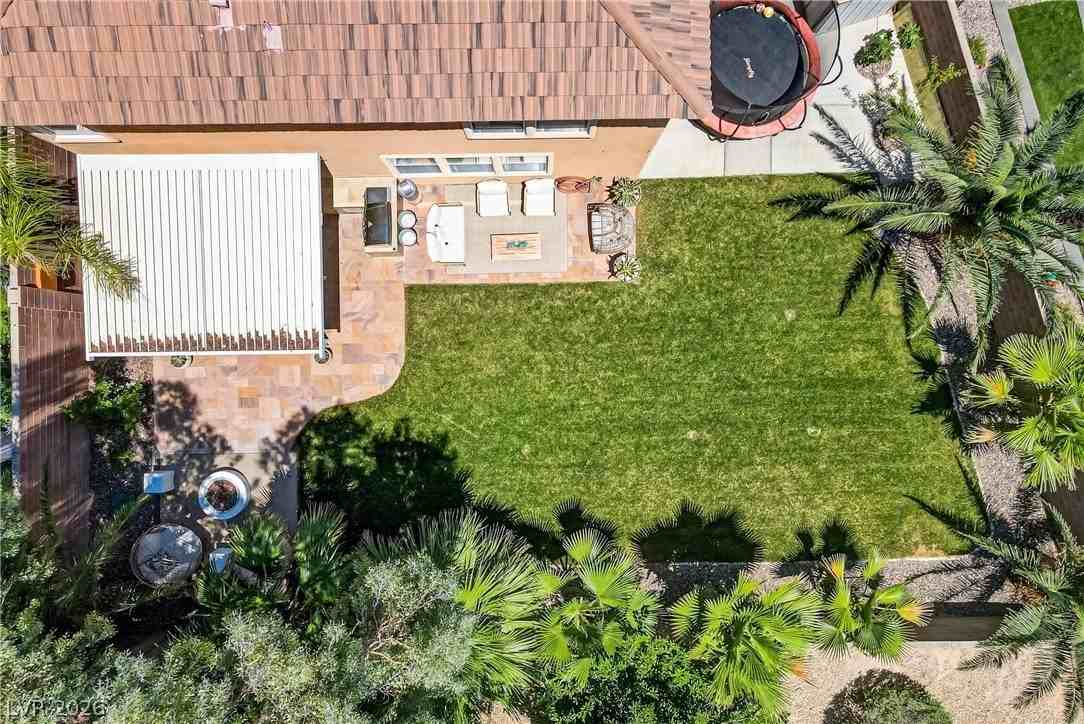 11223 Tribiani Ave - Photo 3 of 50