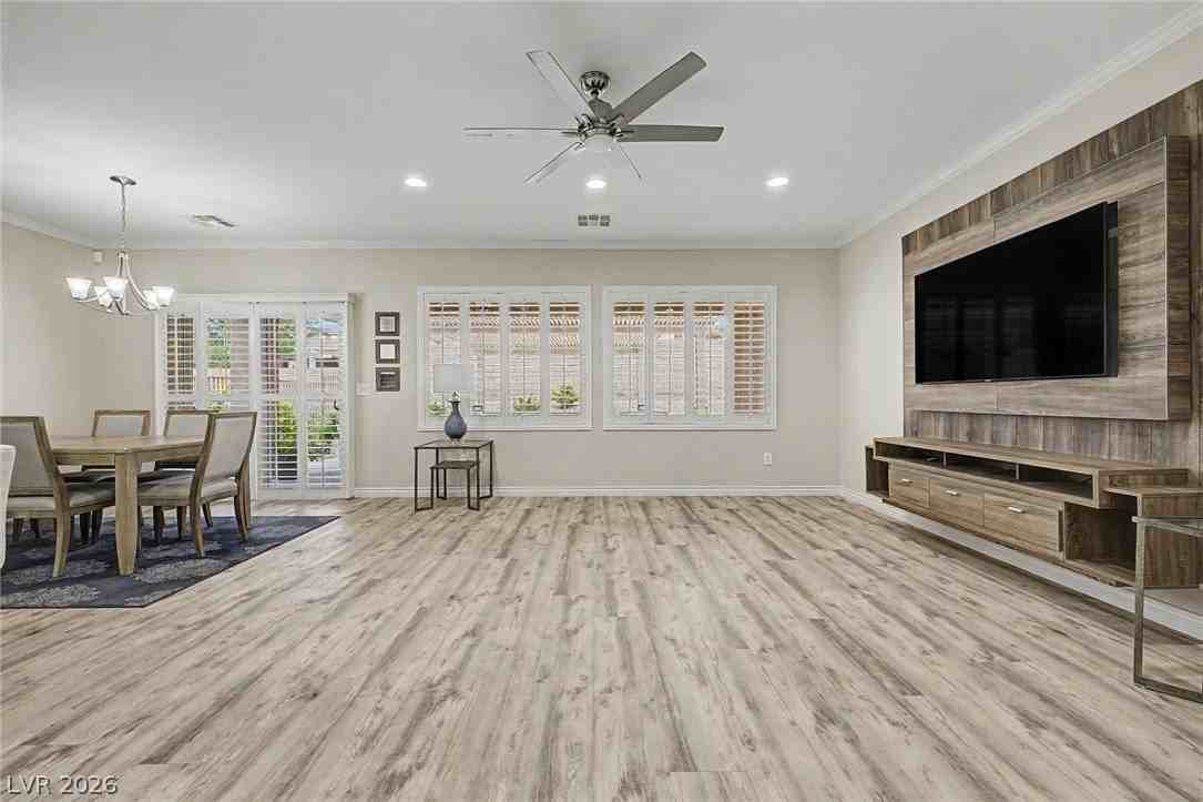 2608 Icy Moon St - Photo 7 of 32
