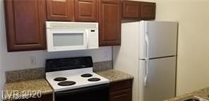 5158 S Jones Blvd #107 - Photo 4 of 7