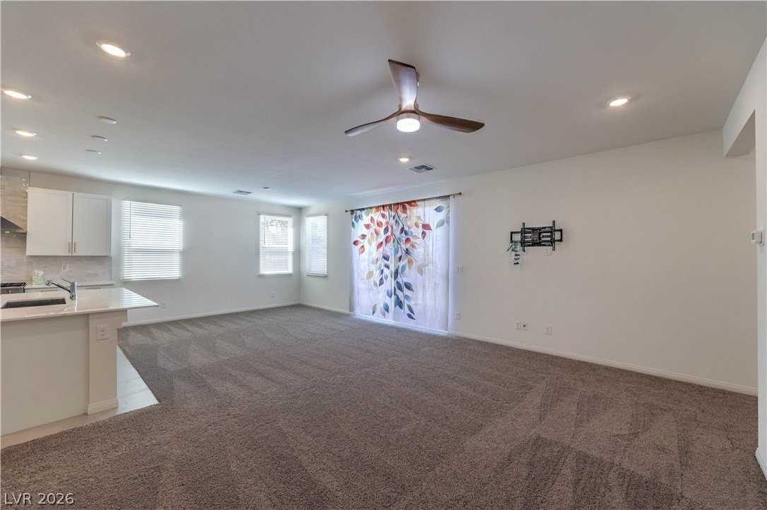6681 Tumoulin St - Photo 6 of 22