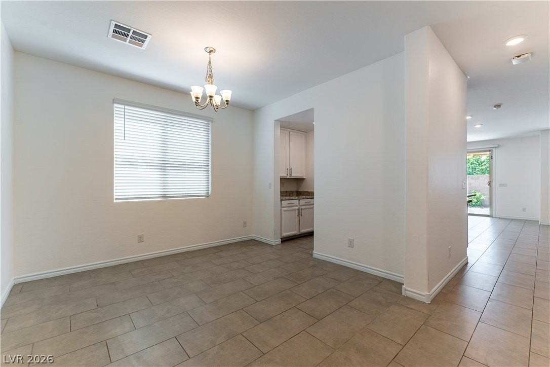12333 Silvana St - Photo 7 of 25