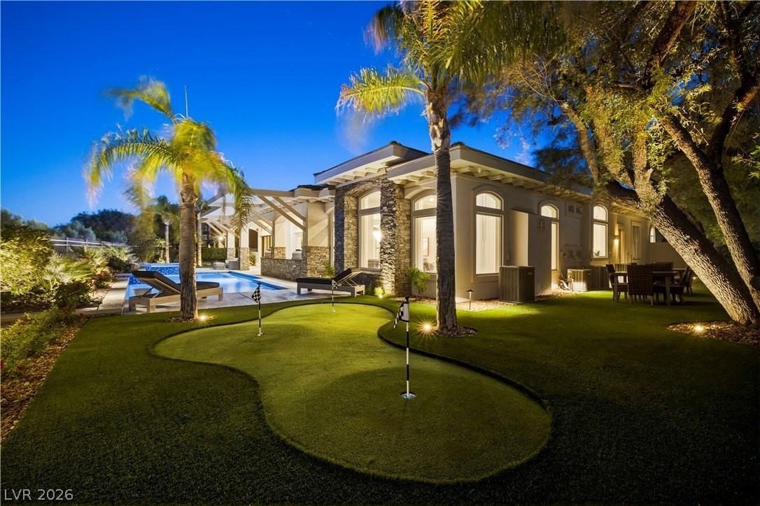 9320 Tournament Canyon Dr - Photo 7 of 46