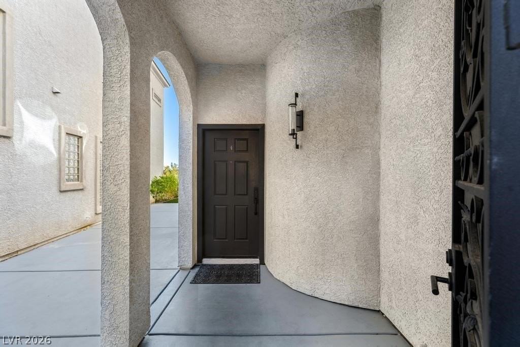 9161 Tudor Park Pl - Photo 3 of 47