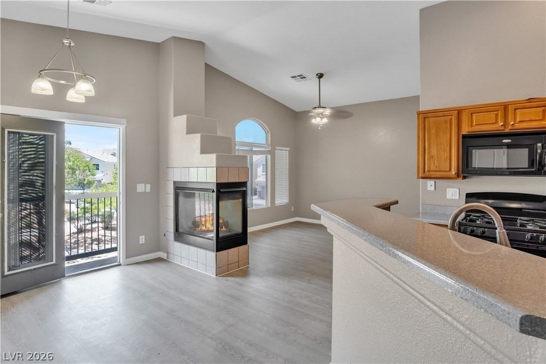 3520 Glorious Iris Pl #1 - Photo 4 of 13
